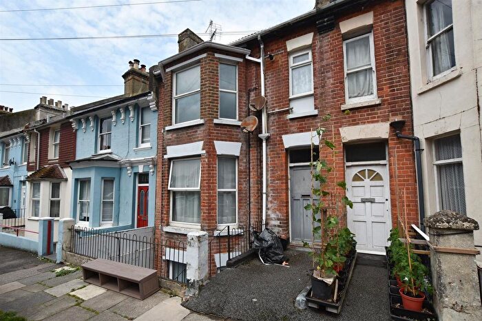 1 Bedroom Flat To Rent In Emmanuel Road, Hastings, TN34