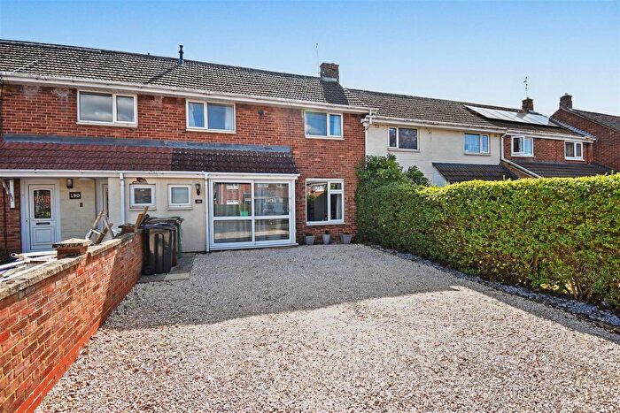 3 Bedroom Terraced House For Sale In , Kingsthorpe Avenue, Corby, NN17