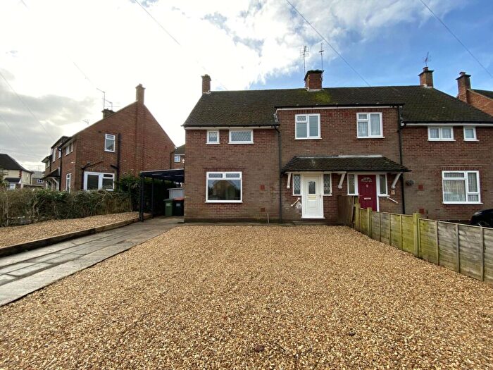 3 Bedroom Semi-Detached House To Rent In East Street, Leighton Buzzard, LU7