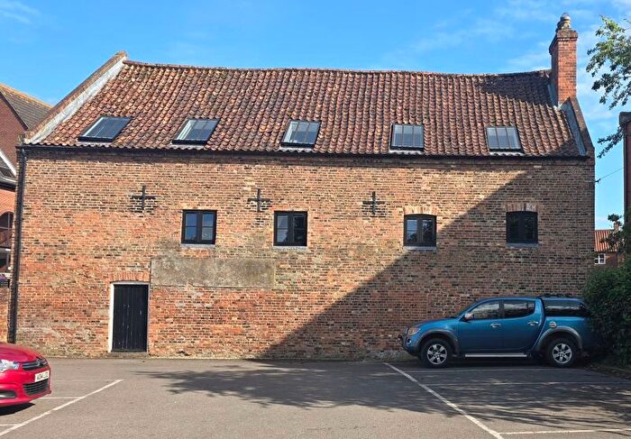 3 Bedroom Detached House For Sale In Broadbank, Louth, LN11