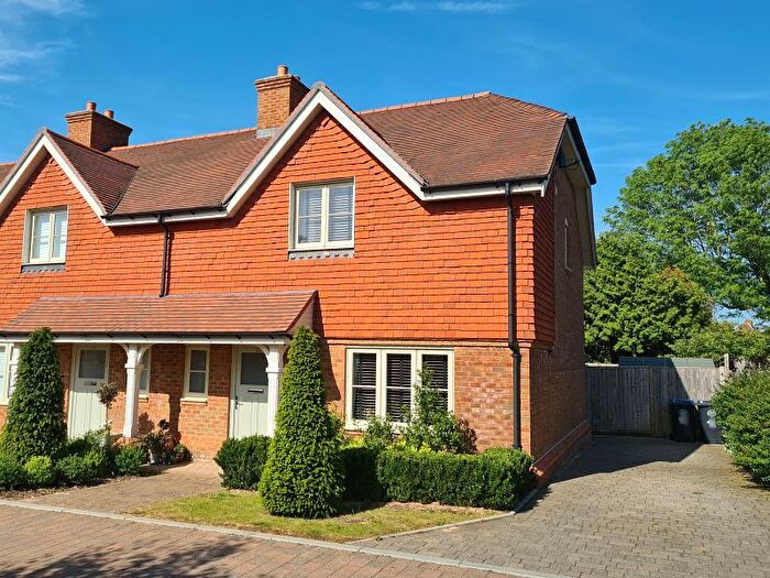 3 Bedroom End Terrace House For Sale In The Saddlery, Little Bookham, Surrey, KT23
