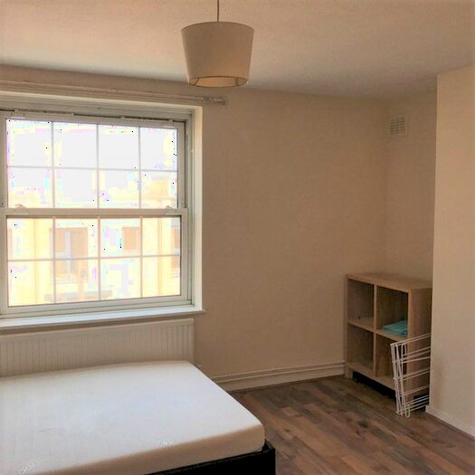 4 Bedroom Terraced House To Rent In Walton Road, Manor Park, E12