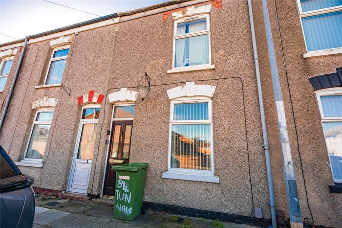 3 Bedroom Terraced House For Sale In Tunnard Street, Grimsby, Lincolnshire, DN32
