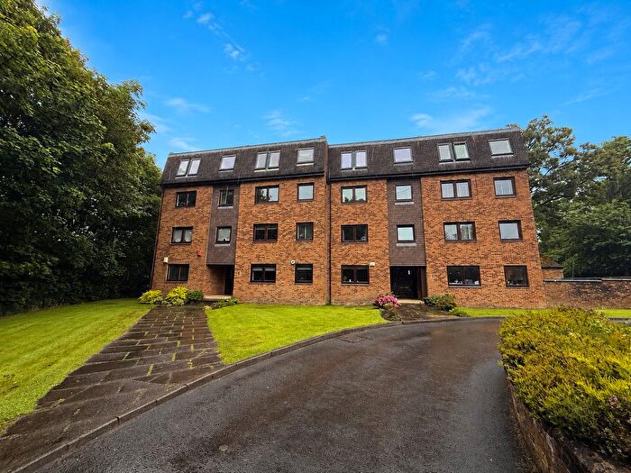 3 Bedroom Flat To Rent In F Killermont View, Glasgow, G20