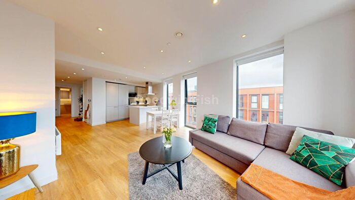 3 Bedroom Flat To Rent In Linter Building, Whitworth Street, The Village, M1