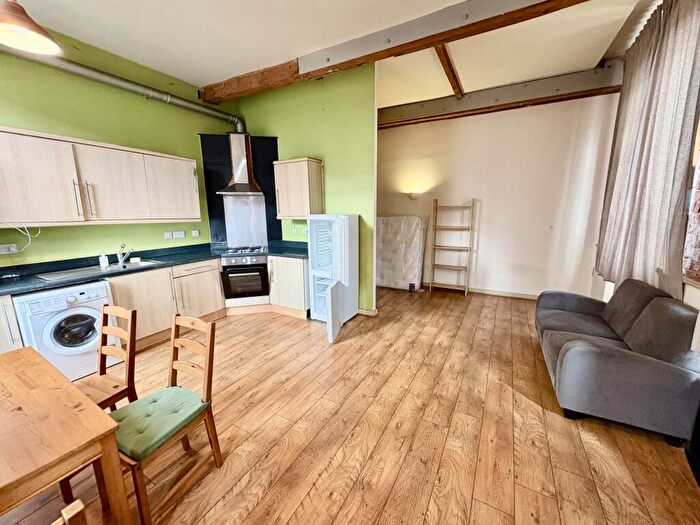 2 Bedroom Apartment To Rent In Portland Square, City Centre Outskirts, NG7