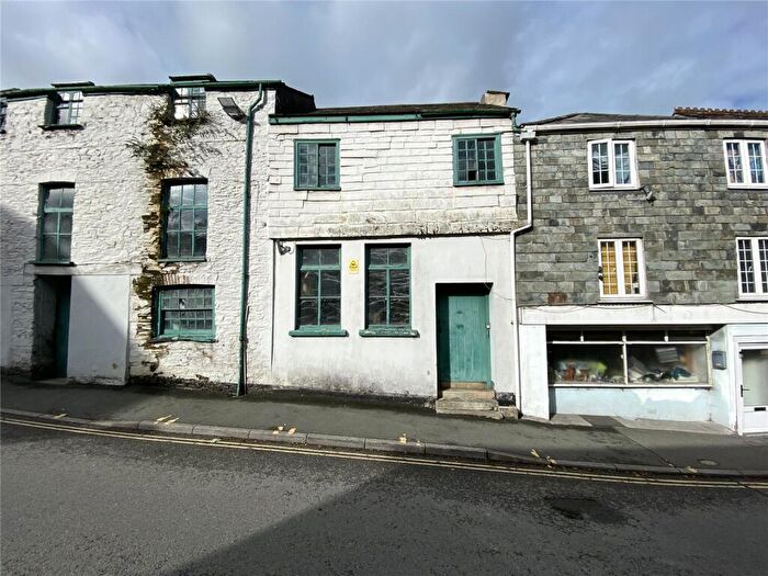 Terraced House For Sale In Madford Lane, Launceston, Cornwall, PL15