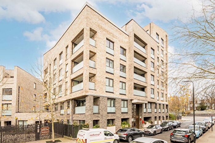 2 Bedroom Flat To Rent In Vicars Road, London, NW5