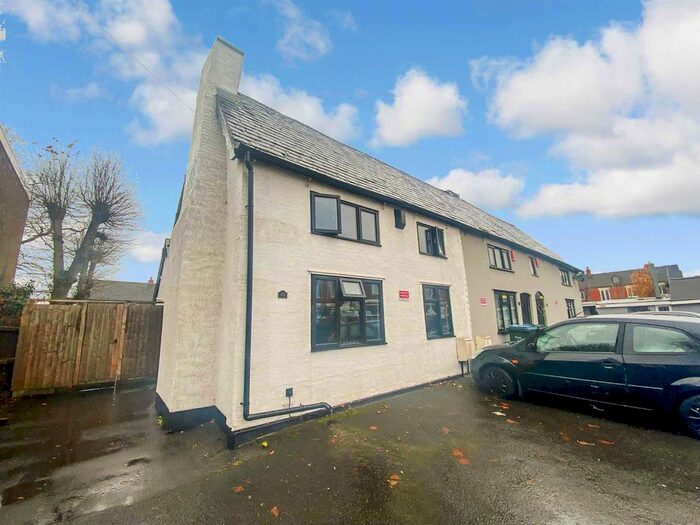 2 Bedroom Cottage To Rent In Woodway Lane, Walsgrave, Coventry, West Midlands CV2