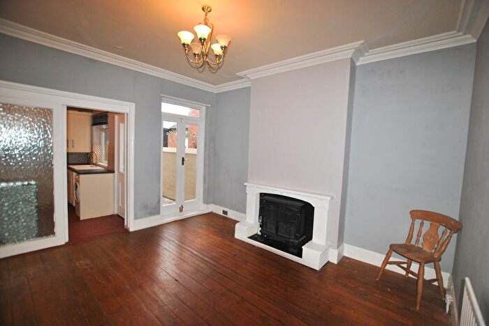 3 Bedroom Terraced House For Sale In Wrekin Road, Wellington, Telford, TF1