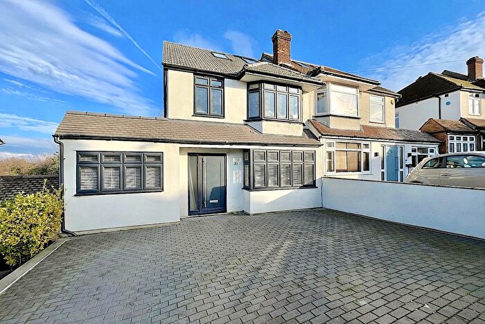 4 Bedroom Semi Detached House For Sale In Kent Close, Orpington, BR6