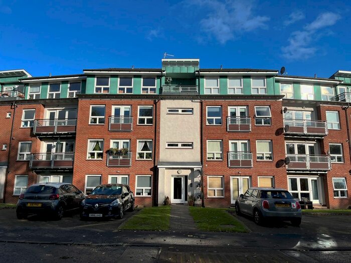2 Bedroom Flat To Rent In Strathblane Gardens, Anniesland, Glasgow, G13