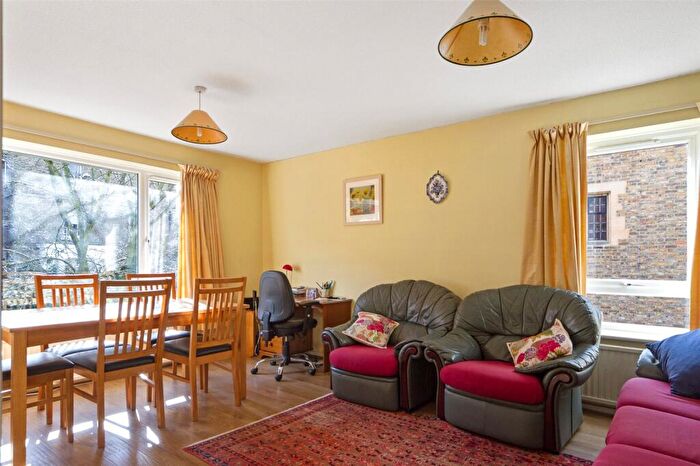 2 Bedroom Flat To Rent In St. Eligius Street, Cambridge, CB2