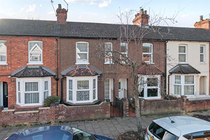 Terraced House For Sale In Denmark Street, Bedford, MK40