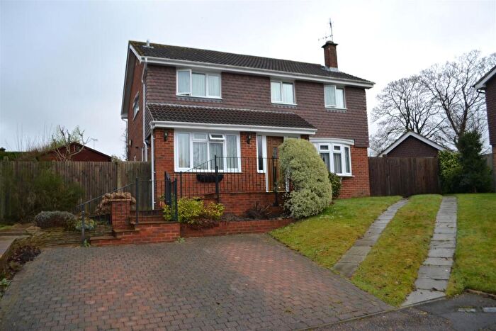 4 Bedroom Detached House To Rent In Widgeon Way, Horsham, West Sussex, RH12