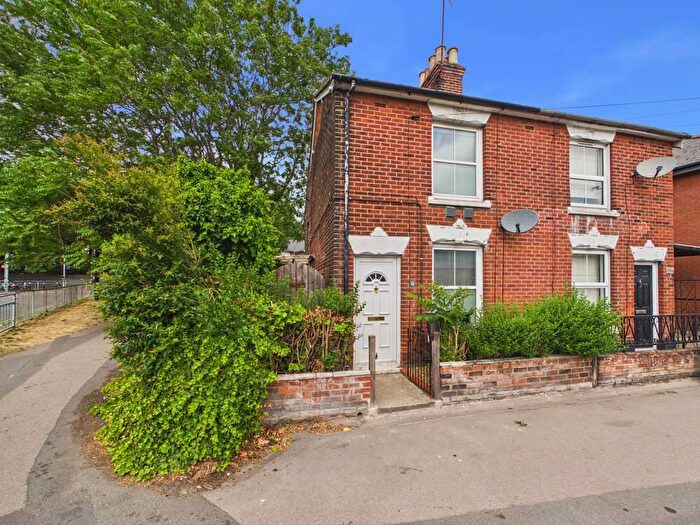 2 Bedroom Semi Detached House To Rent In Mile End Road, Colchester, Essex, CO4