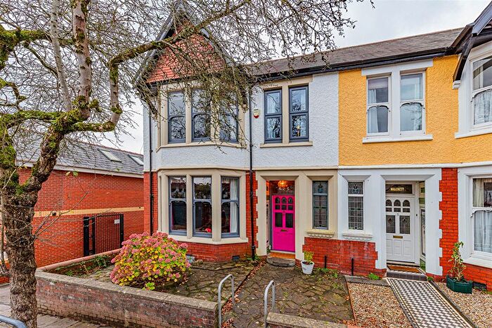 3 Bedroom End Terrace House For Sale In Pen-Y-Lan Terrace, Penylan, Cardiff, CF23
