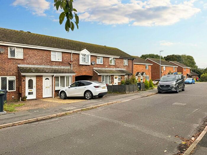 3 Bedroom Terraced House To Rent In Please Apply Through Rightmove Rather Than Calling The Office For Rodney Drive, Christchurch, BH23
