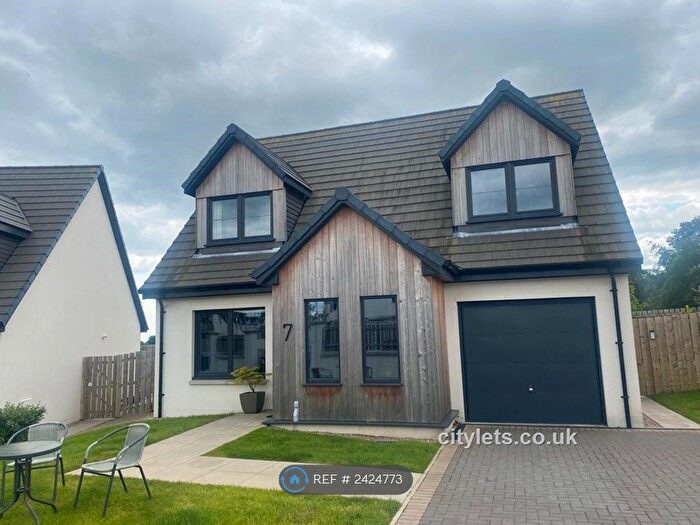 3 Bedroom Detached House To Rent In Pine Tree Gardens, Aberdeen, AB15