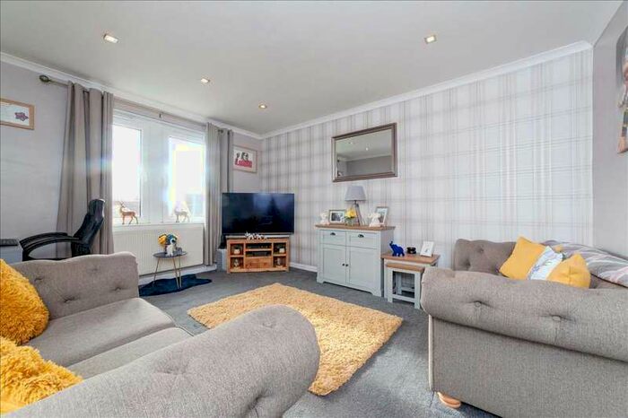2 Bedroom Apartment For Sale In Wishaw Road, Wishaw, ML2