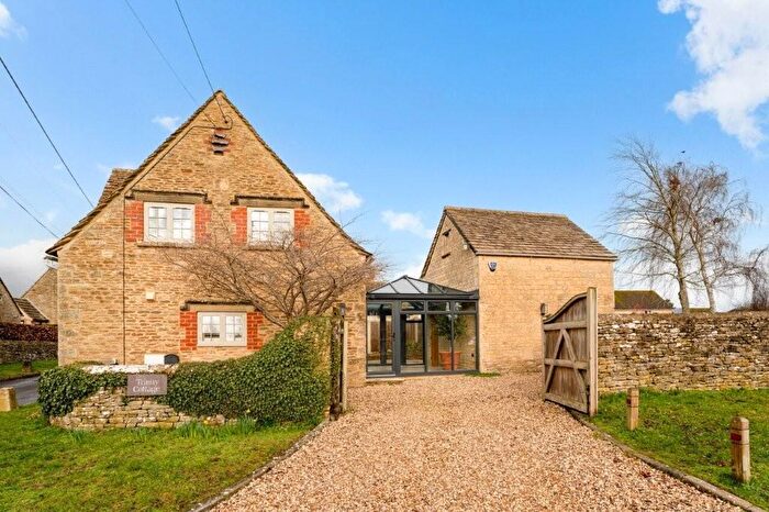 4 Bedroom Detached House To Rent In Ampney Crucis, Gloucestershire, GL7