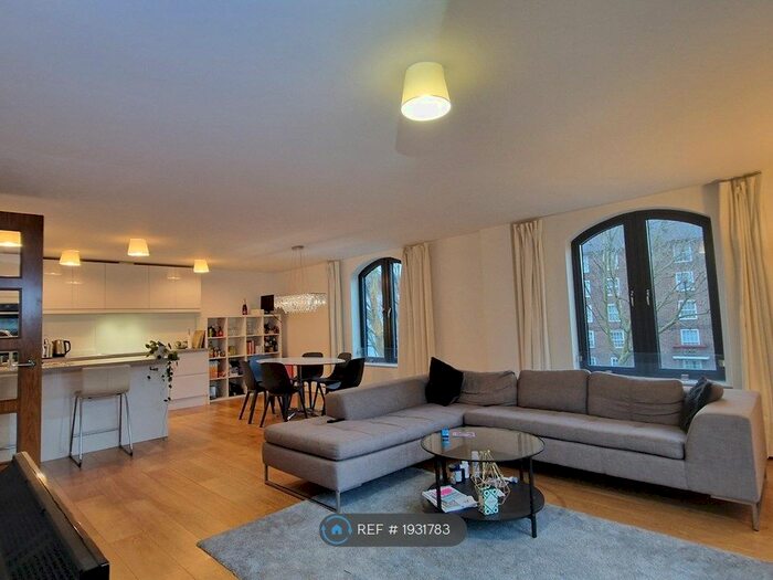 2 Bedroom Flat To Rent In Sugar Lane, London, SE16