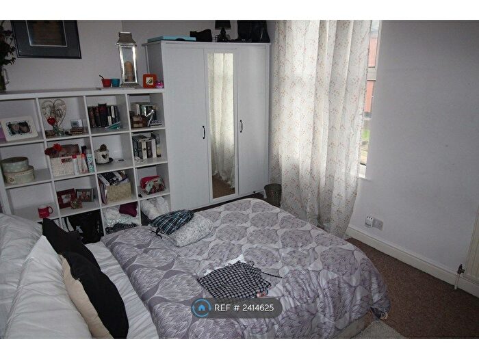 2 Bedroom Terraced House To Rent In Sowood Street, Leeds, LS4