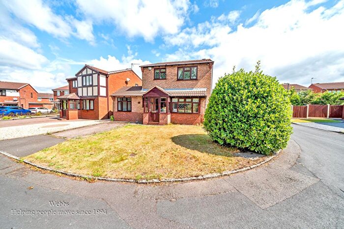 3 Bedroom Detached House For Sale In Walton Heath, Turnberry / Bloxwich, Walsall, WS3