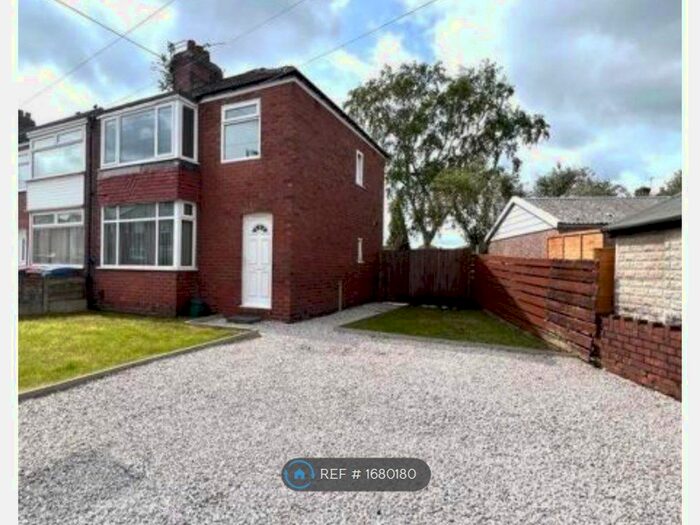 3 Bedroom Terraced House To Rent In Fairless Road, Eccles, Manchester, M30