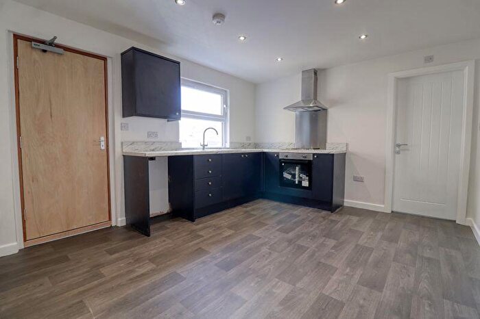 1 Bedroom Flat To Rent In Oswald Road, Scunthorpe, DN15