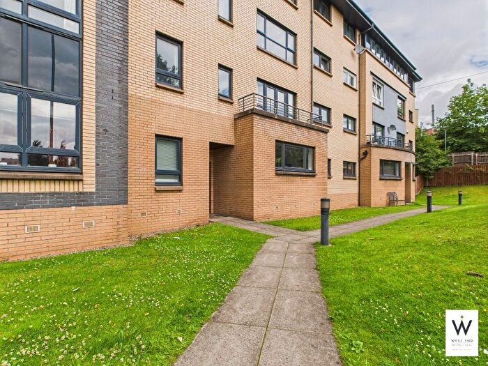3 Bedroom Flat To Rent In Beith Street, Partick, Glasgow, G11