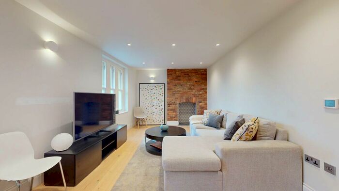 2 Bedroom Flat To Rent In South Hill Park, NW3