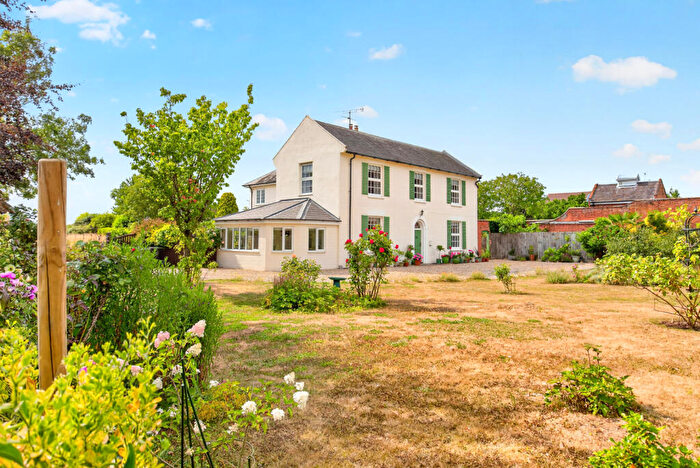 4 Bedroom Detached House For Sale In Walnuts Lane, Wickham Market, Woodbridge, Suffolk, IP13