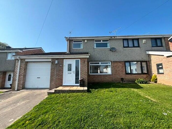 3 Bedroom House To Rent In Heol-Y-Dail, Bridgend, CF31