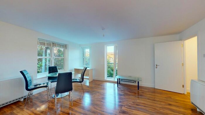 Studio To Rent In Lytten Court, Becklow Road, London, W12