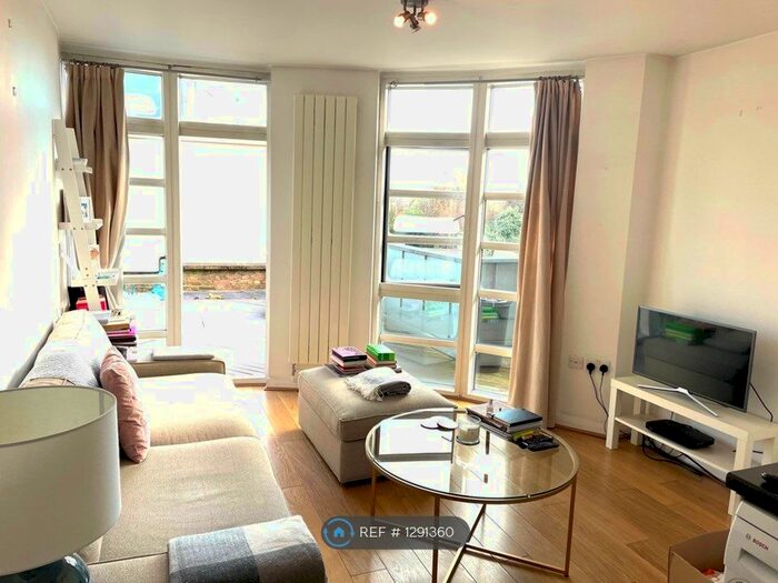 1 Bedroom Flat To Rent In Bedford Hill, London SW12