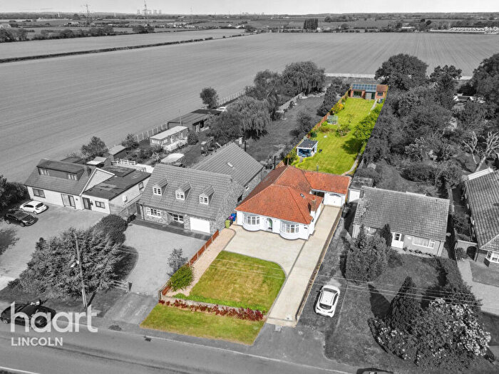 5 Bedroom Detached Bungalow For Sale In School Lane, Broadholme, LN1