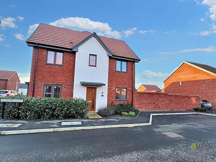 3 Bedroom Semi-Detached House For Sale In Hansford Close, Houlton, CV23