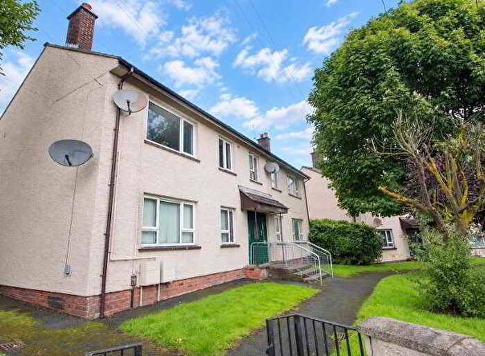 1 Bedroom Apartment / Flats For Sale In Flat, Springfield Road, Belfast, BT12