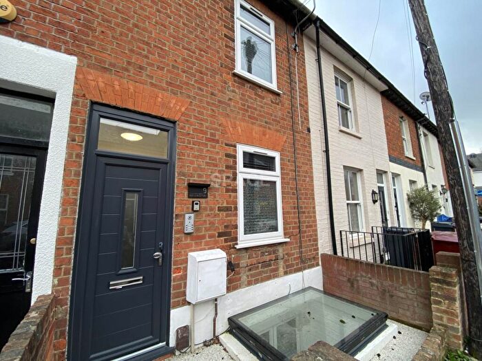 6 Bedroom Terraced House To Rent In Victoria Street, Reading, RG1