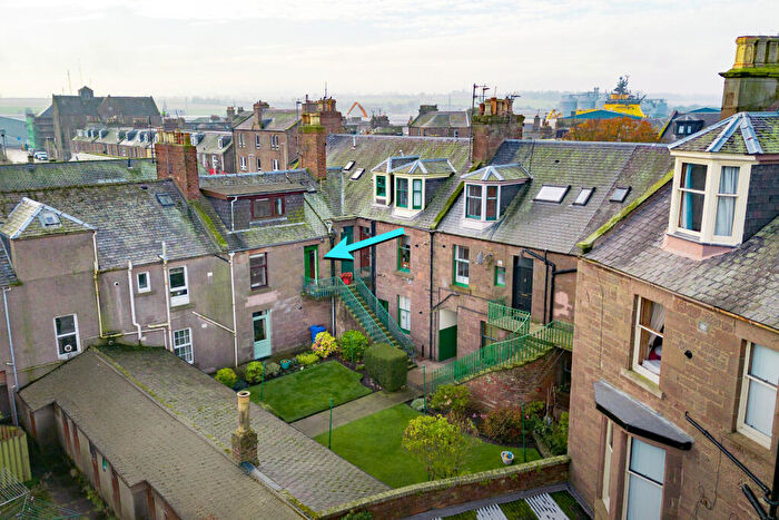 3 Bedroom Maisonette For Sale In Melville Gardens, Montrose, DD10