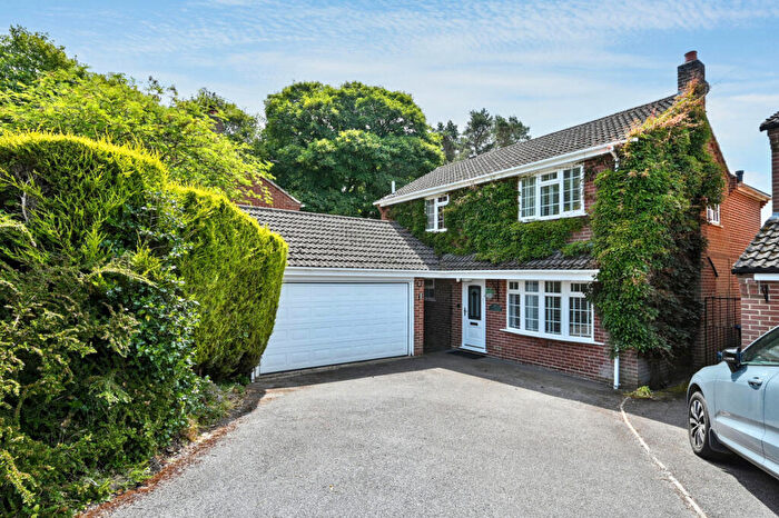 5 Bedroom Detached House For Sale In The Plain, Ashbourne, DE6