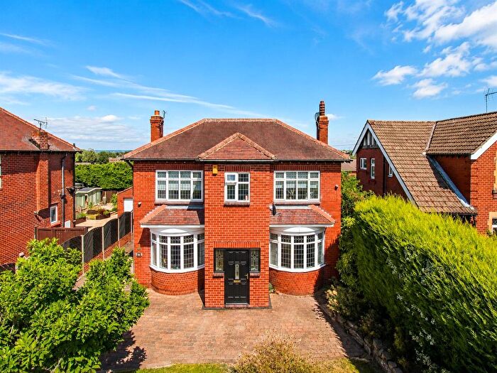 4 Bedroom Detached House For Sale In Snydale Road, Normanton, WF6