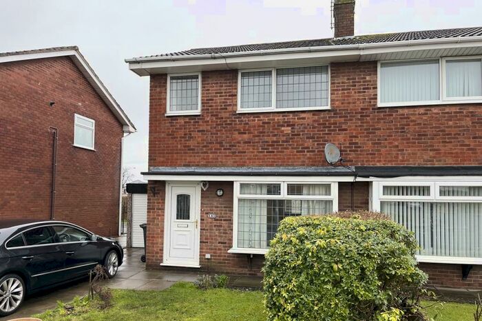 3 Bedroom Semi-Detached House To Rent In Haig Avenue, Southport, Merseyside., PR8