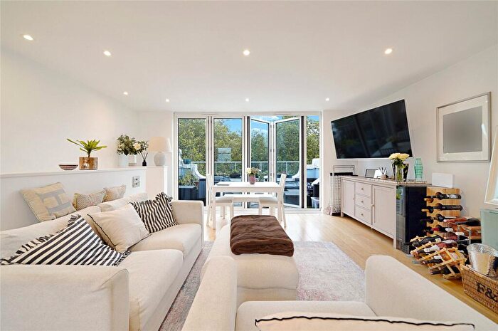 3 Bedroom Flat To Rent In West End Lane, West Hampstead, NW6