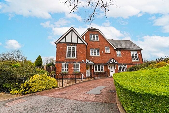 1 Bedroom Flat For Sale In Old Clough Lane, Worsley, M28
