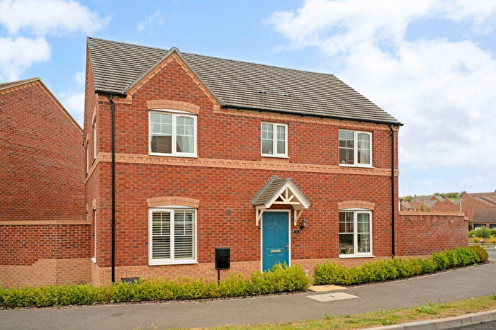 3 Bedroom Detached House For Sale In Bradley Drive, Shipston On Stour, Warwickshire, CV36