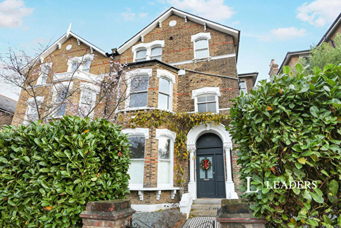 2 Bedroom Flat To Rent In Tyrwhitt Road, SE4