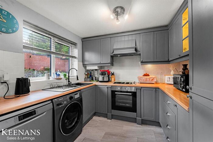 3 Bedroom Semi Detached House For Sale In Squirrels Close, Accrington, BB5