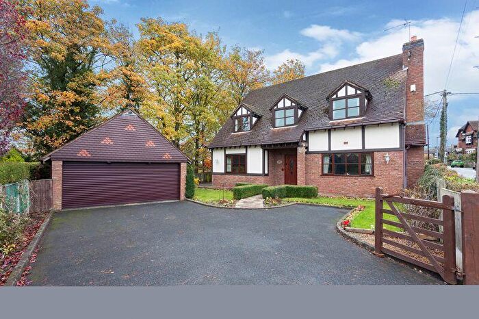 5 Bedroom Detached House For Sale In Halls Road, Biddulph, ST8